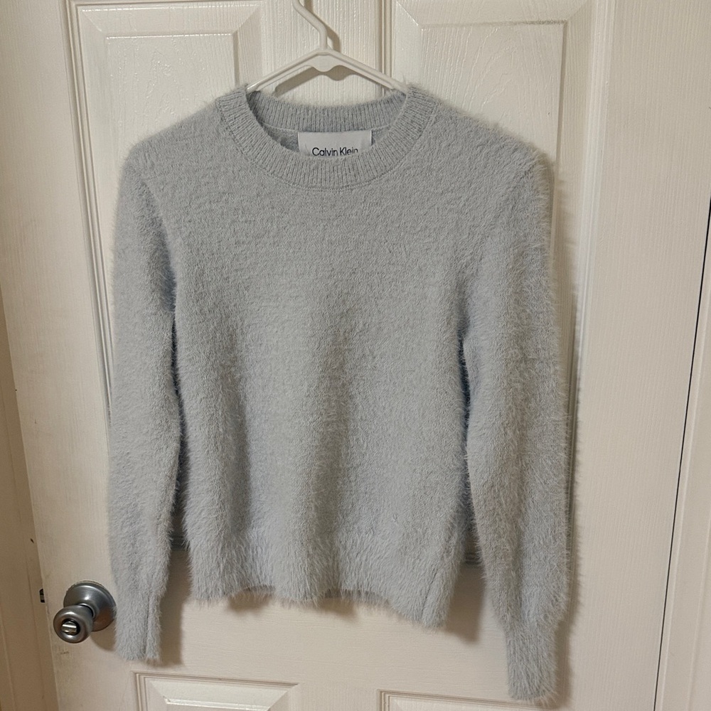 NEW Calvin Klein Women's Soft Light Blue Crew Neck Sweater